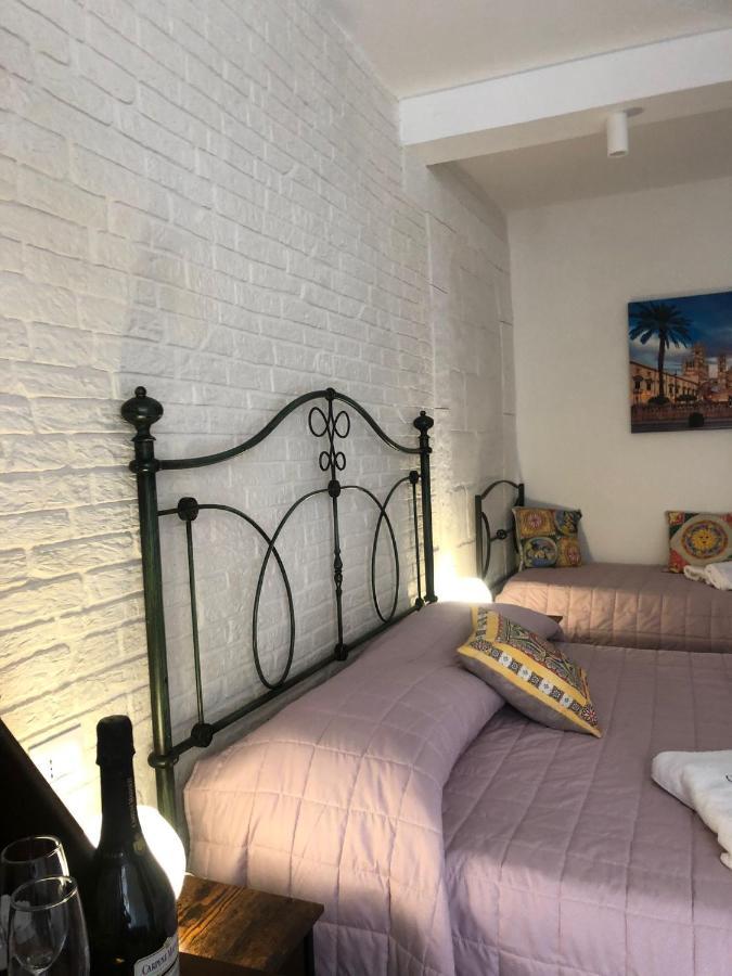 Nonno Peppe Accomodetion Palermo Exterior photo